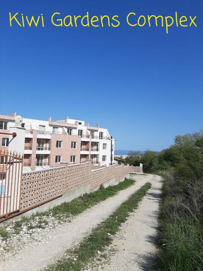 Apartment-Studio Daisy In Kiwi Gardens Complex Byala  Luaran gambar