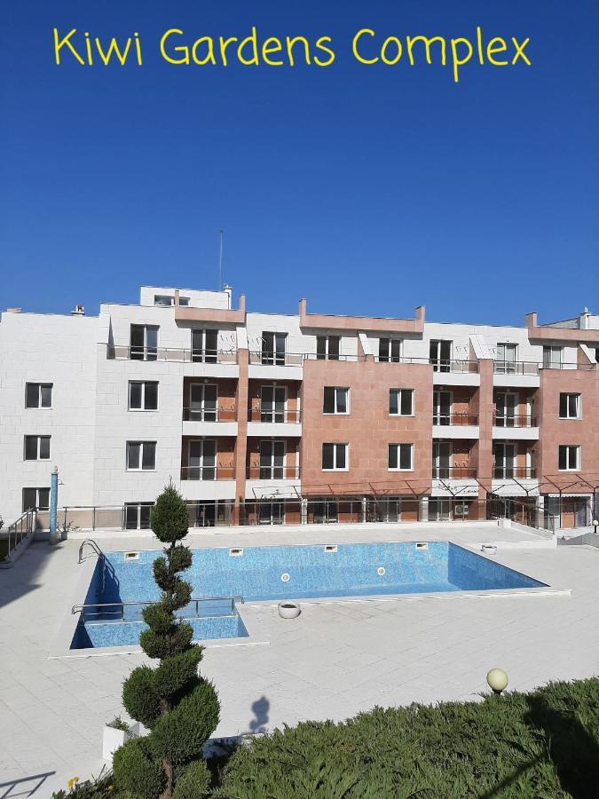 Apartment-Studio Daisy In Kiwi Gardens Complex Byala  Luaran gambar