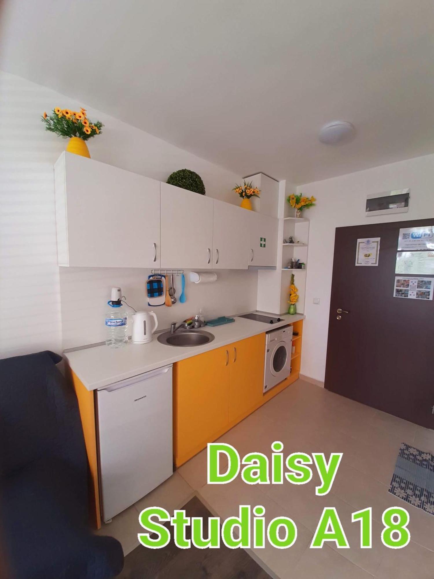 Apartment-Studio Daisy In Kiwi Gardens Complex Byala  Luaran gambar