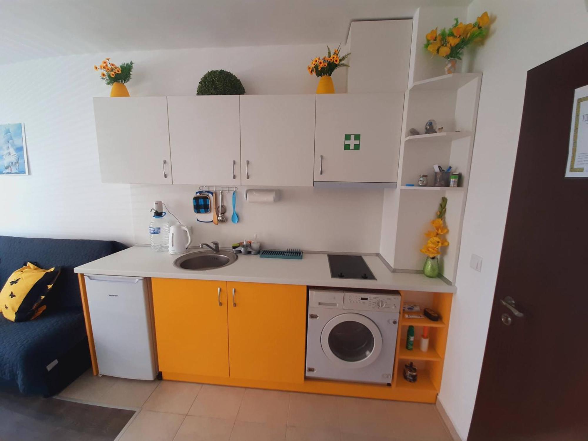 Apartment-Studio Daisy In Kiwi Gardens Complex Byala  Luaran gambar